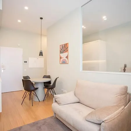 Apartman Liiiving In - Sweet Sunlight