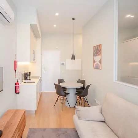 Apartman Liiiving In - Sweet Sunlight *